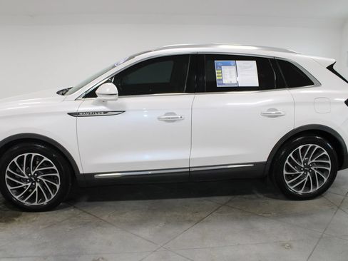 Used 2019 Lincoln Nautilus Reserve FWD image 6
