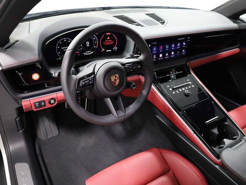 New 2026 Porsche Panamera RWD image 4
