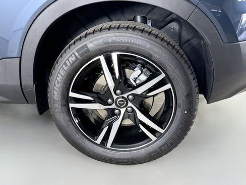 New 2026 Volvo XC40 B4 Core FWD image 32
