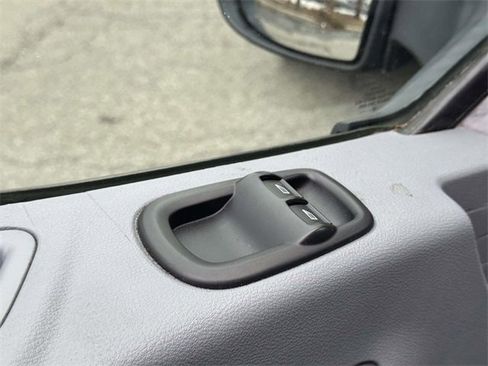 Used 2019 Ford Transit 350 XLT image 12