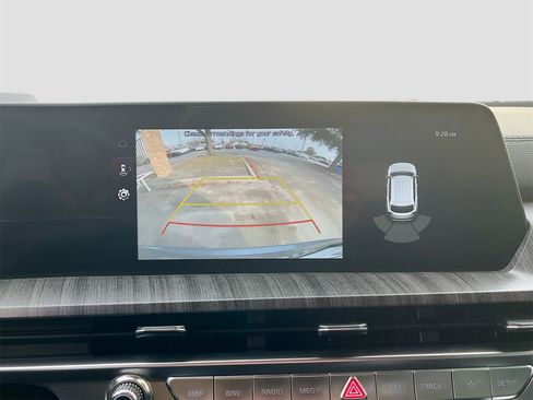 Used 2025 Kia Telluride EX w/ EX Captain's Chair Package image 14