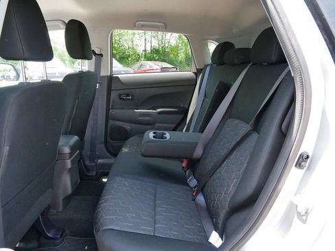 Used 2026 Mitsubishi Outlander Sport ES AWD/4WD image 11