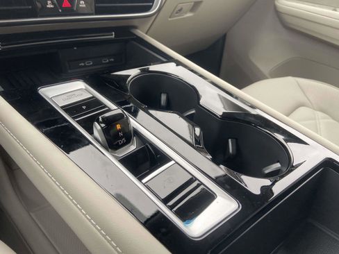New 2026 Volkswagen Atlas SE FWD image 29