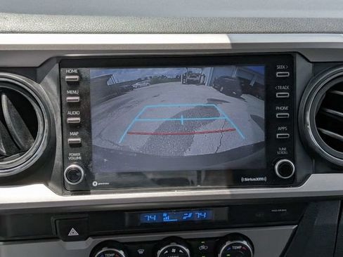 Used 2022 Toyota Tacoma SR5 w/ Technology Package RWD image 28