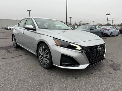 New 2025 Nissan Altima 2.5 SL