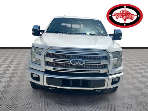 Used 2015 Ford F150 Platinum w/ Equipment Group 701A Luxury AWD/4WD image 2
