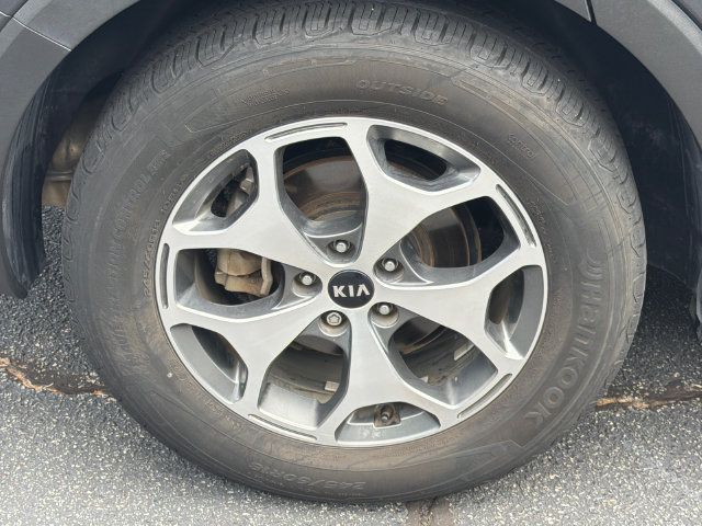 Used 2020 Kia Telluride EX w/ Towing Package FWD image 19