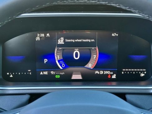 New 2026 Volkswagen Taos SE image 32