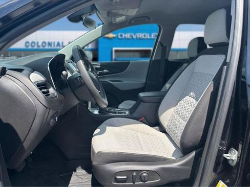 Used 2023 Chevrolet Equinox LT w/ LPO, Floor Liner Package AWD/4WD image 17