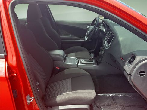 Used 2021 Dodge Charger Scat Pack w/ Driver Convenience Group RWD image 13