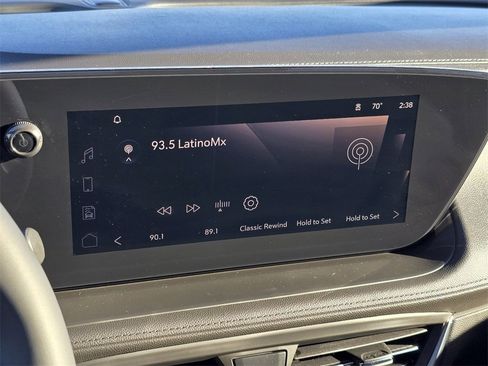 Certified 2024 Buick Encore GX Avenir image 19