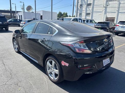 Used 2017 Chevrolet Volt LT FWD image 6