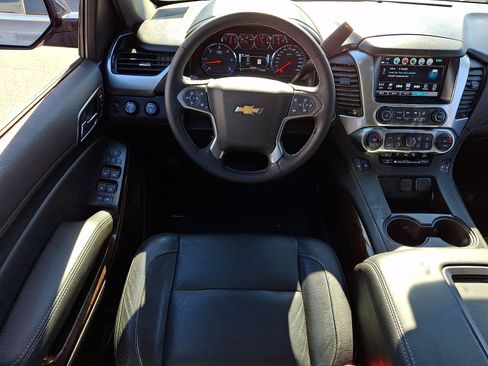 Used 2019 Chevrolet Tahoe LT AWD/4WD image 12