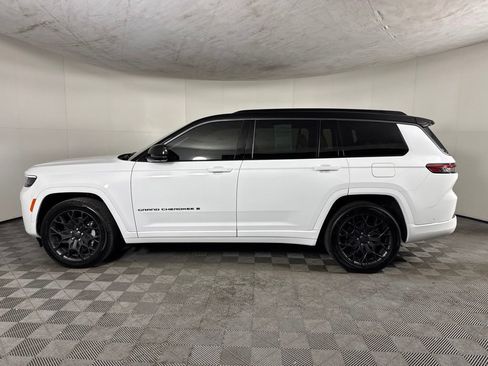 Used 2026 Jeep Grand Cherokee L Summit w/ Obsidian Package AWD/4WD image 8