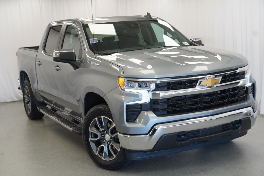 Certified 2023 Chevrolet Silverado 1500 LT AWD/4WD image 13