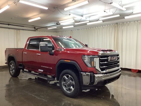 New 2026 GMC Sierra 2500 SLT w/ SLT Premium Package AWD/4WD image 3