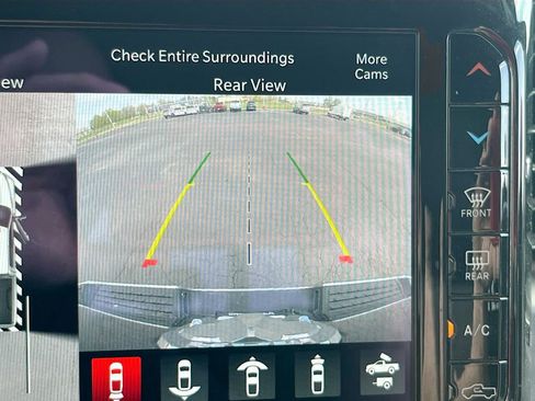 Used 2022 RAM 2500 Limited AWD/4WD image 14
