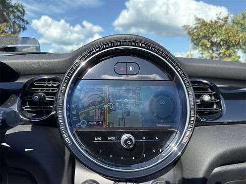 Used 2023 MINI Cooper S image 23