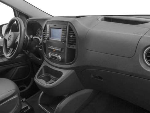 Used 2016 Mercedes-Benz Metris Passenger image 19