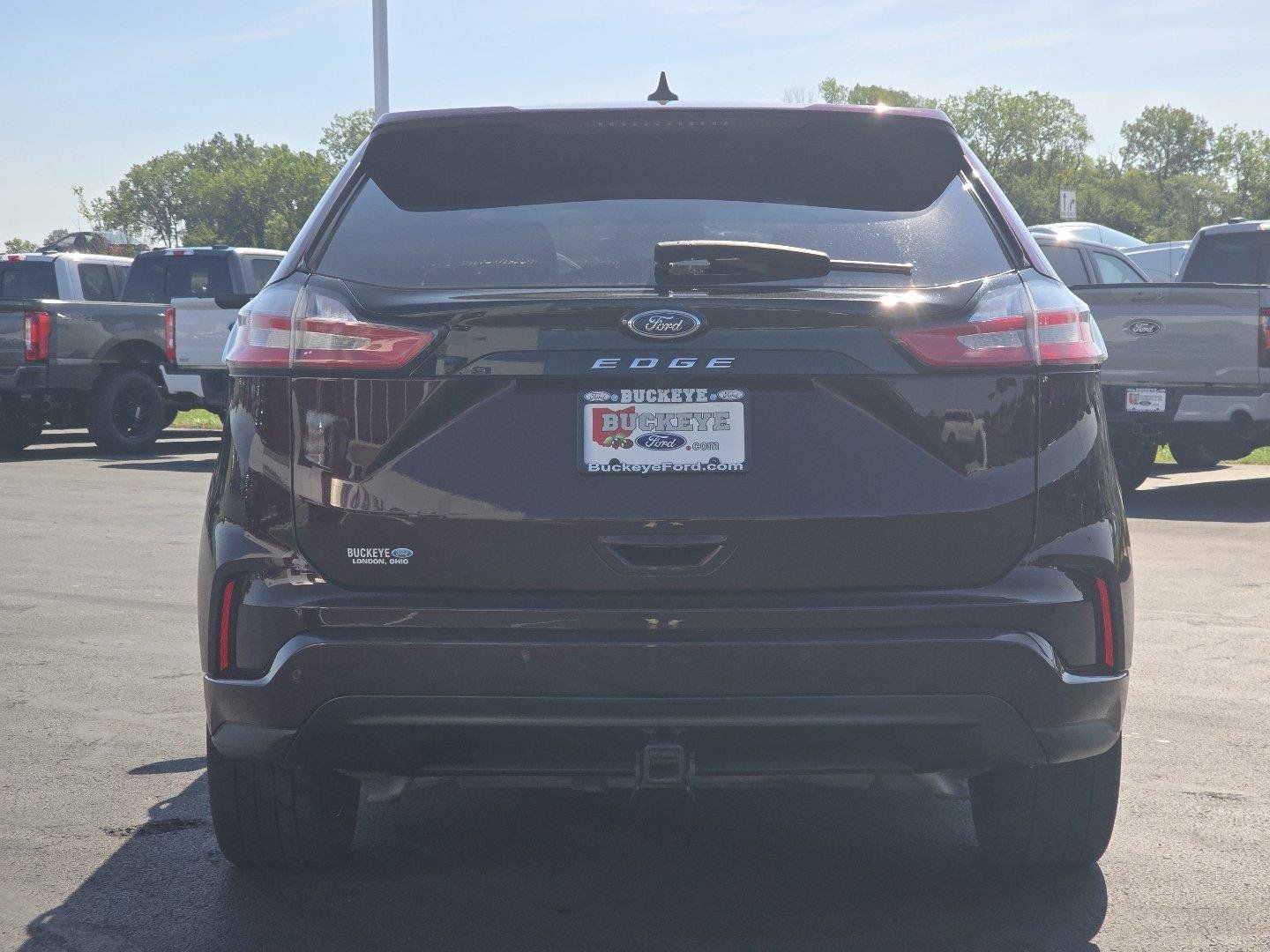 Used 2024 Ford Edge ST-Line w/ Class II Trailer Tow Package AWD/4WD image 15