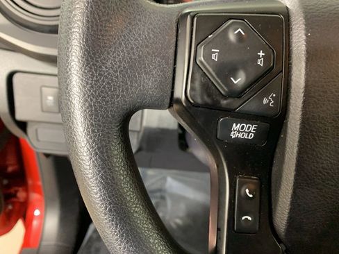 Used 2022 Toyota Tacoma SR RWD image 19