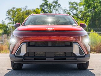 Used 2024 Hyundai Kona SEL FWD video 2
