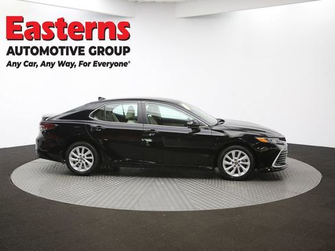 Used 2023 Toyota Camry LE image 43