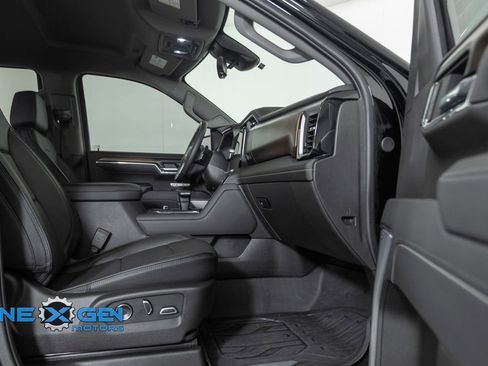 Used 2025 GMC Sierra 1500 Denali w/ Technology Package image 43