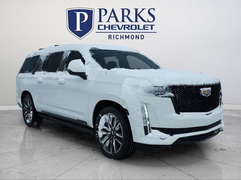 Used 2023 Cadillac Escalade ESV Sport w/ Touring Package image 1