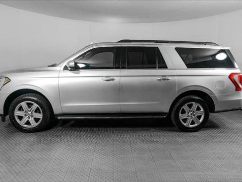 Used 2018 Ford Expedition Max XLT w/ Equipment Group 202A RWD image 3