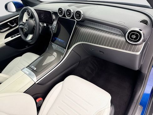 Certified 2023 Mercedes-Benz GLC 300 image 16