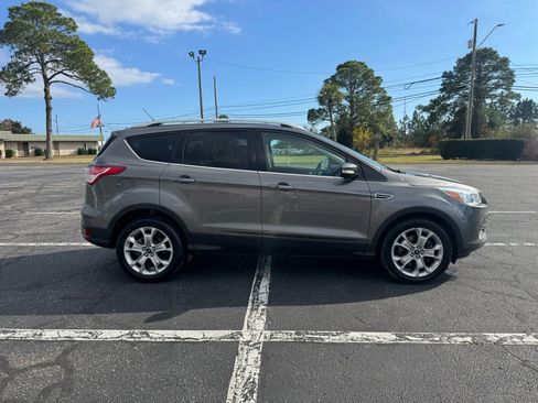 Used 2014 Ford Escape Titanium image 5