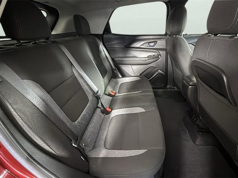 Certified 2022 Chevrolet TrailBlazer LT w/ Convenience Package image 28