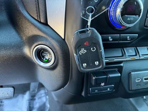 Used 2021 GMC Sierra 1500 Elevation w/ LPO, Elevation Black Package image 28