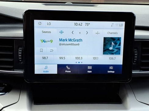 Used 2024 Ford Explorer XLT w/ Equipment Group 202A AWD/4WD image 16