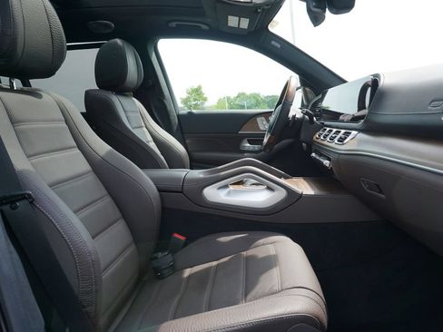 Certified 2023 Mercedes-Benz GLS 580 4MATIC image 63