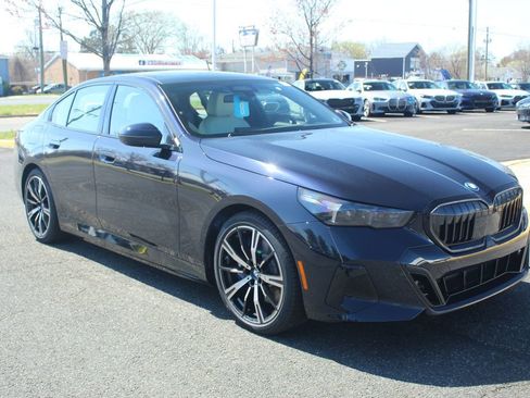New 2026 BMW 550e xDrive w/ Executive Package AWD/4WD image 1