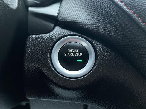 Certified 2023 Chevrolet Equinox RS image 8