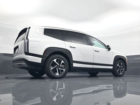 New 2026 Hyundai Ioniq 9 S image 26