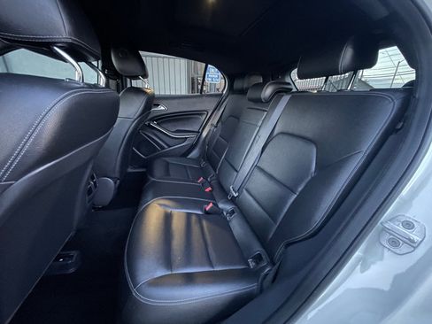 Used 2017 Mercedes-Benz GLA 250 image 15