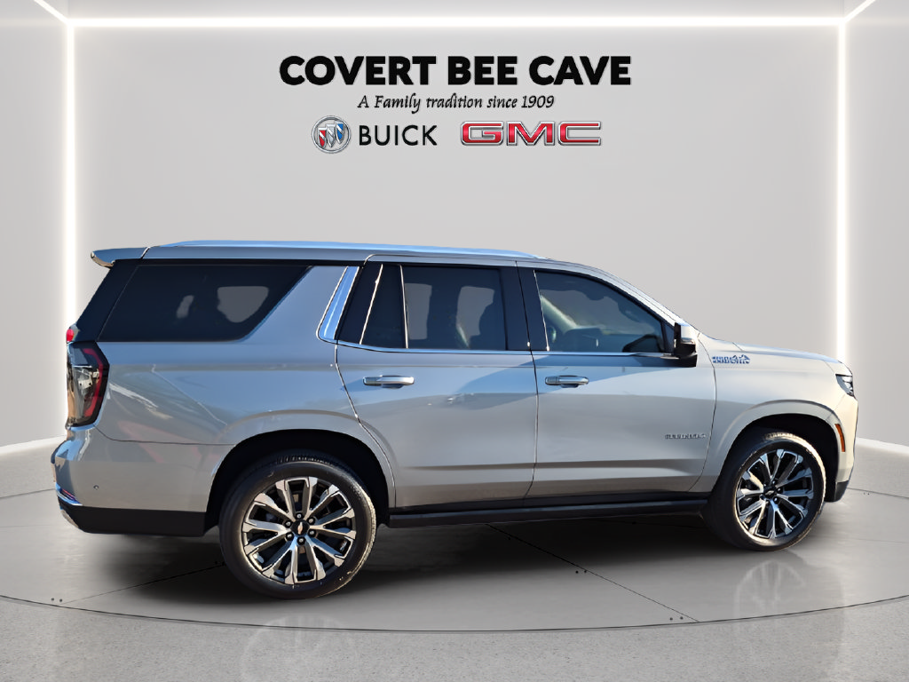 Used 2025 Chevrolet Tahoe High Country RWD image 10