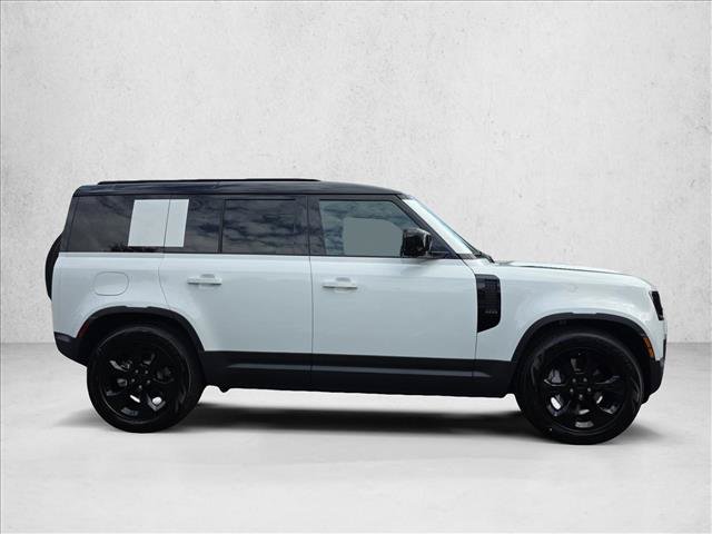 New 2026 Land Rover Defender 110 S AWD/4WD image 4