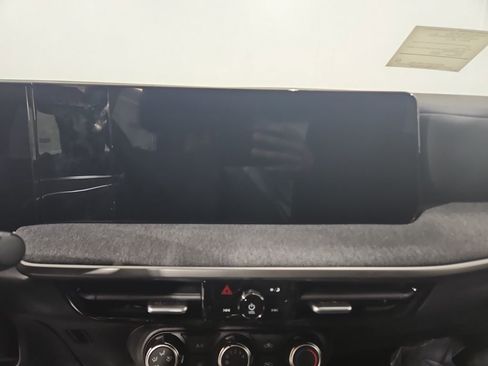 New 2026 Nissan Kicks S image 18