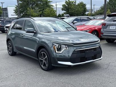 Used 2023 Kia Niro EX