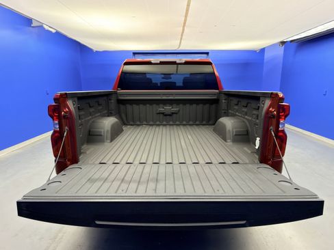 Used 2023 Chevrolet Silverado 1500 RST w/ Z71 Off-Road Package AWD/4WD image 28