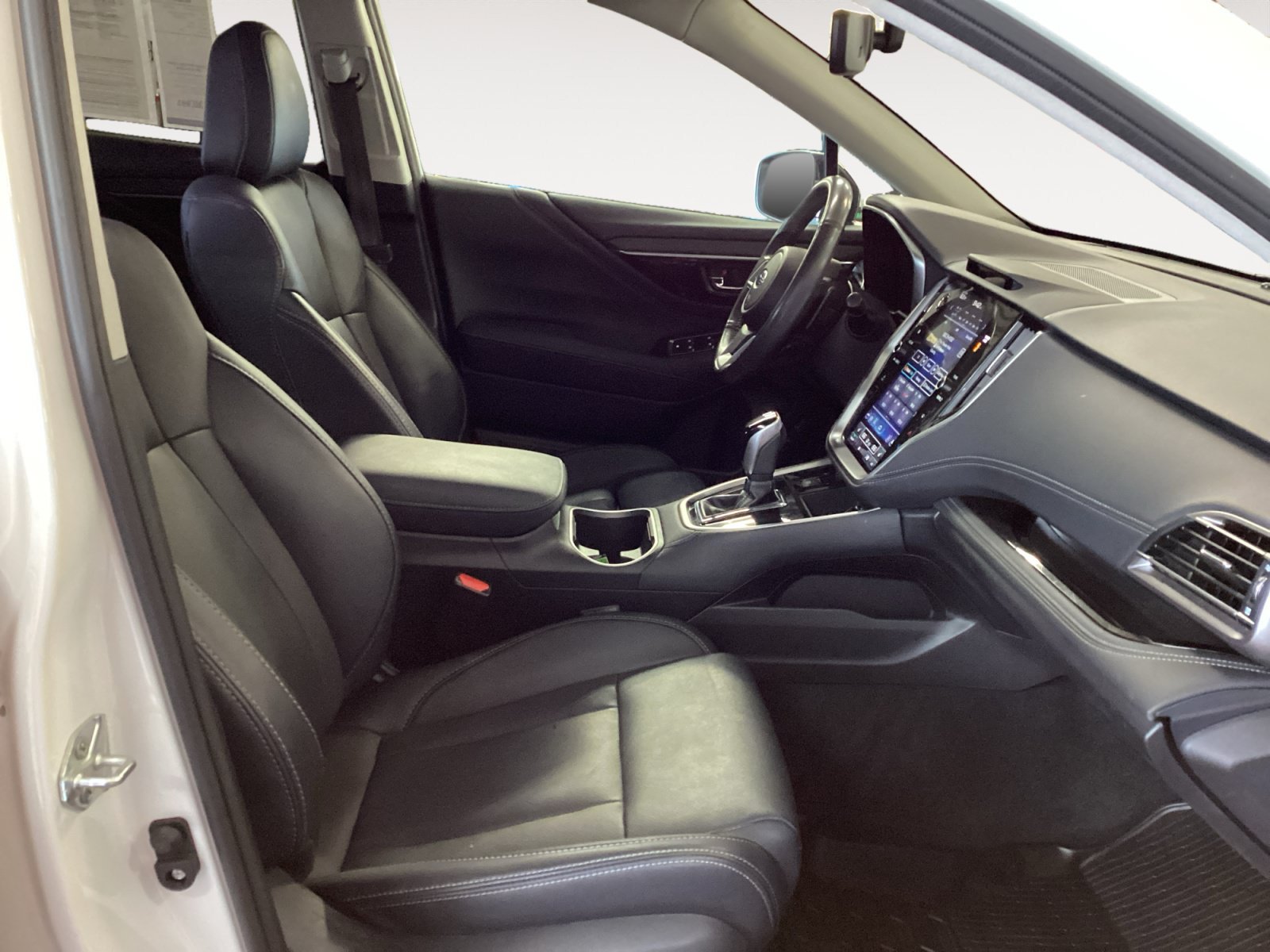 Certified 2024 Subaru Outback Limited AWD/4WD image 15