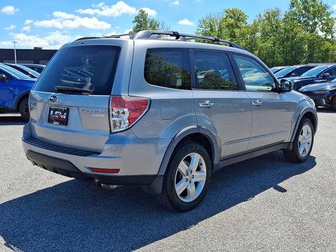 Used 2010 Subaru Forester 2.5X Premium AWD/4WD image 5