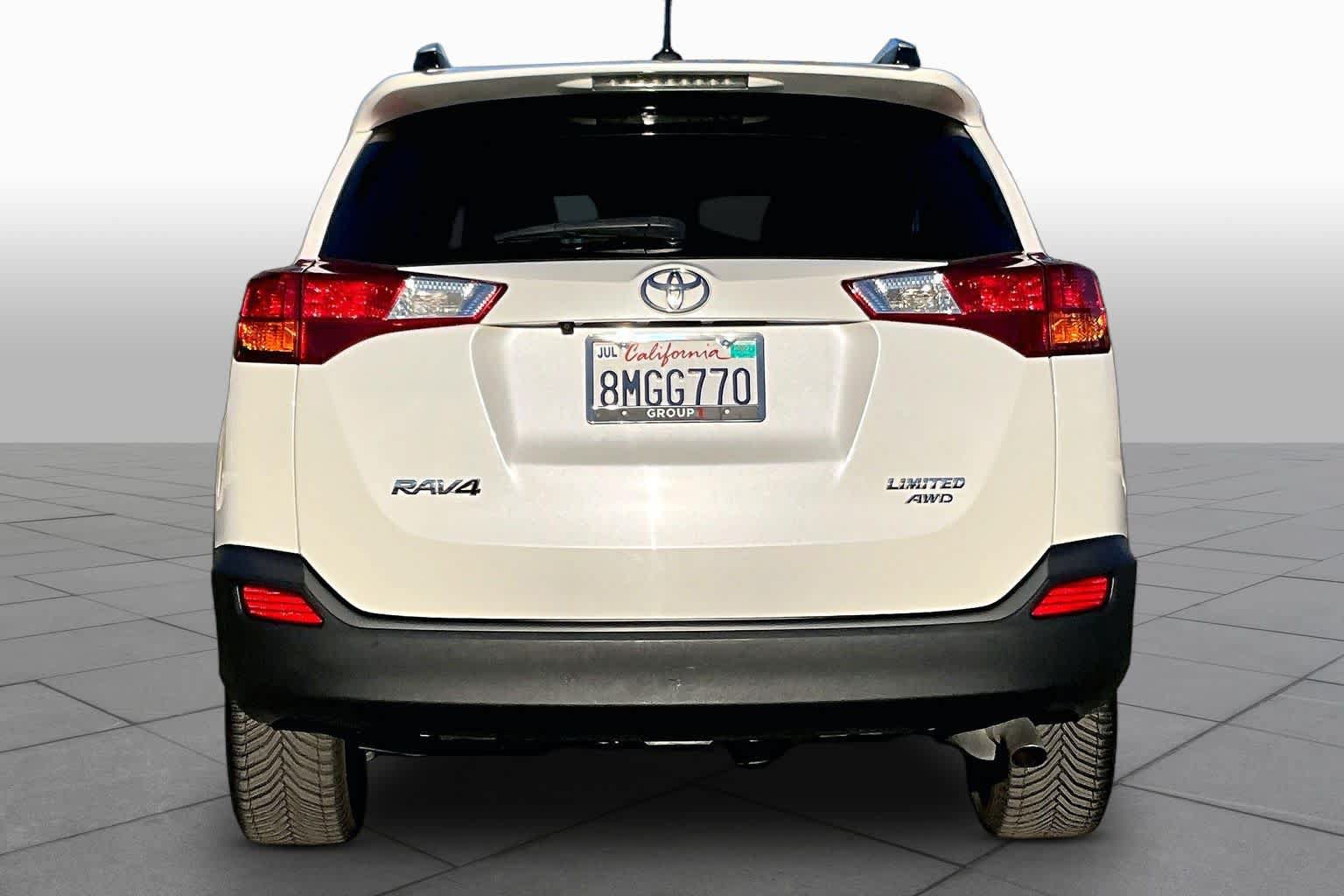 Used 2013 Toyota RAV4 Limited AWD/4WD image 4