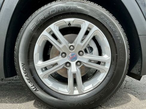 Used 2021 GMC Terrain SLE w/ Driver Convenience Package FWD image 21