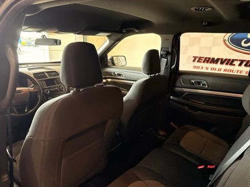 Used 2019 Ford Explorer XLT AWD/4WD image 17